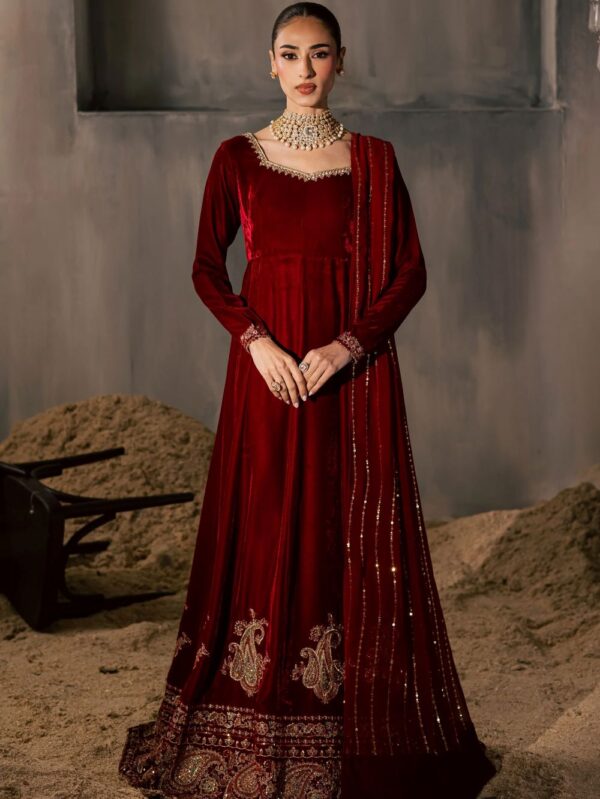 Pakistani Formal dresses in UK online