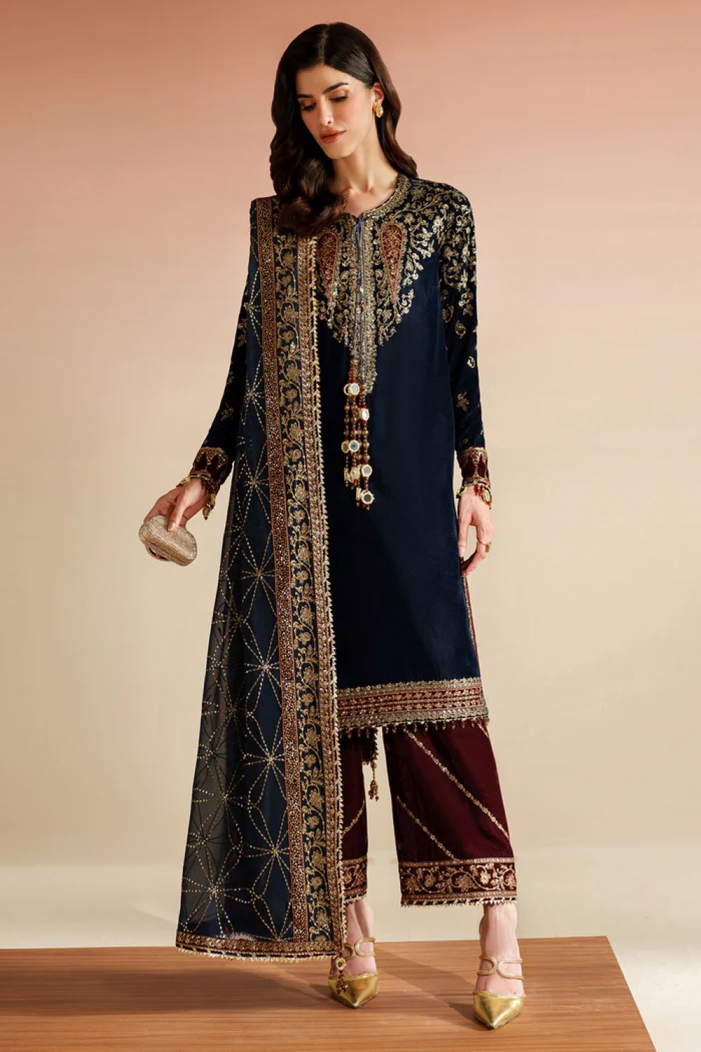 Pakistani Formal dresses in UK online