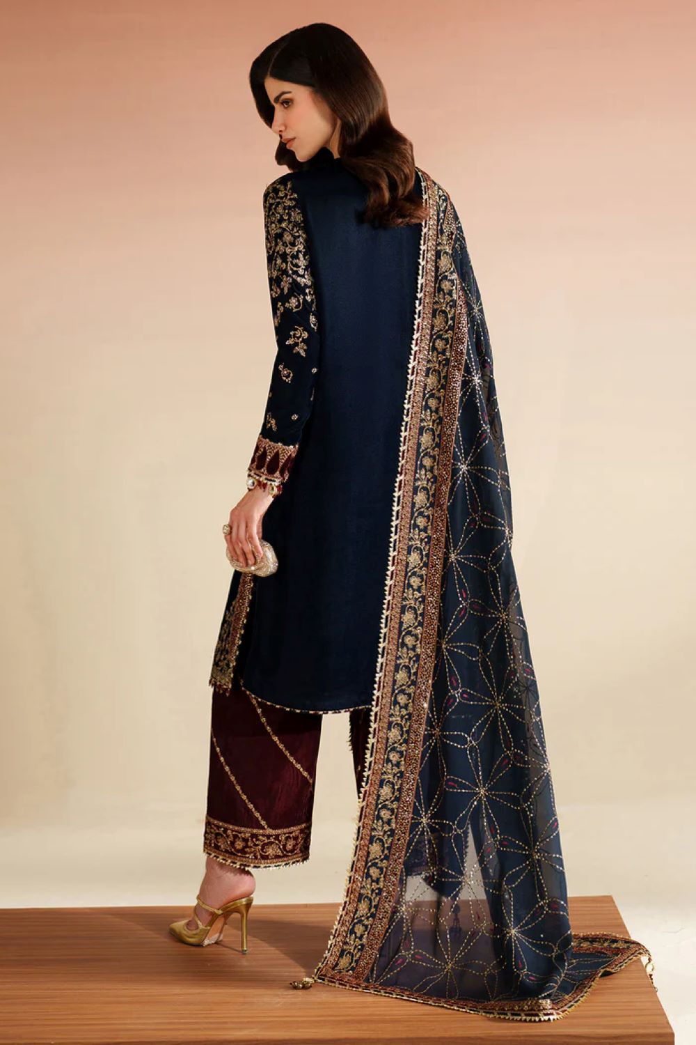 Jazmin | Embroidered Velvet Formal VVF D-7 | Ready To Wear - Image 7