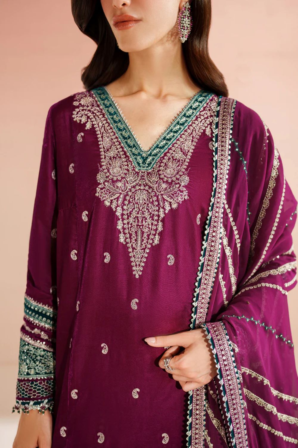 Jazmin | Embroidered Velvet Formal VVF D-6 | Ready To Wear - Image 4