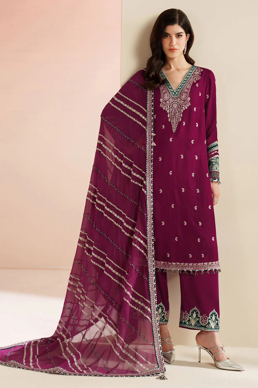 Jazmin | Embroidered Velvet Formal VVF D-6 | Ready To Wear - Image 9