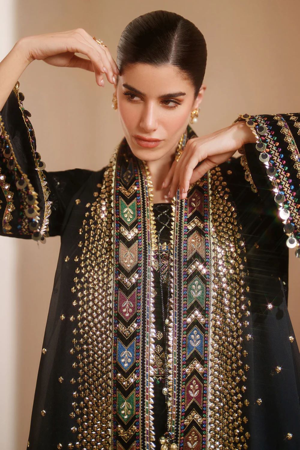 Jazmin | Embroidered Velvet Formal VVF D-5 | Ready To Wear - Image 7