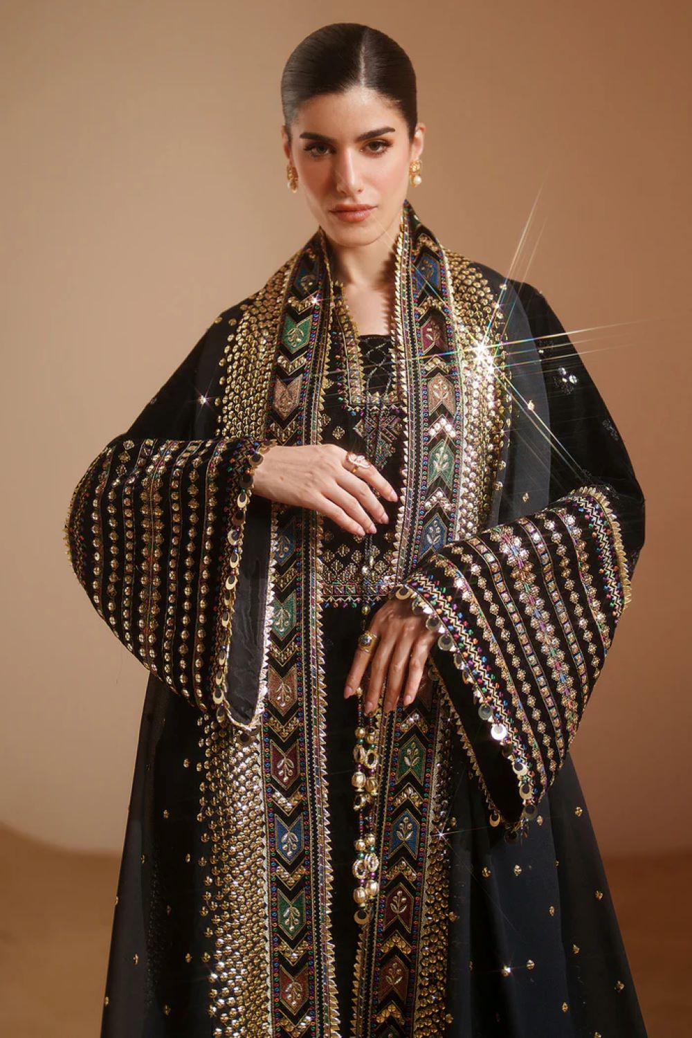 Jazmin | Embroidered Velvet Formal VVF D-5 | Ready To Wear - Image 8