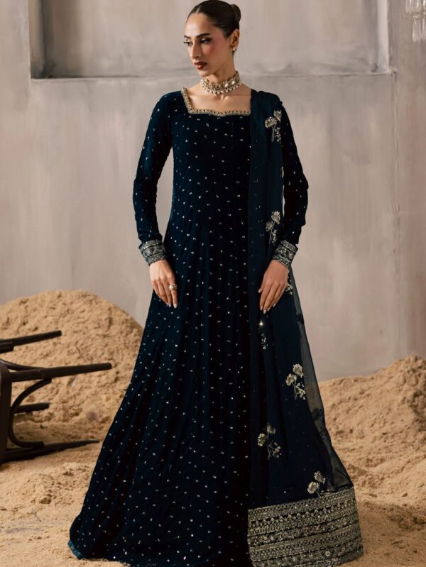 Pakistani Formal dresses in UK online