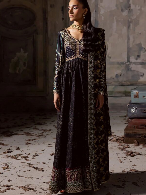 Pakistani Formal dresses in UK online