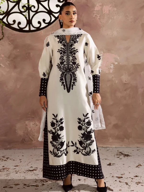 Pakistani Formal dresses by MNM in UK online