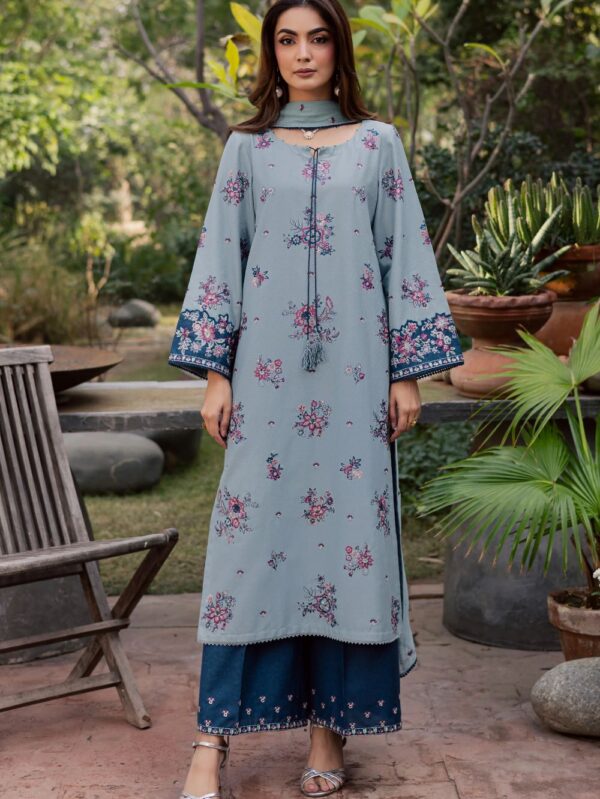 Pakistani Formal dresses in UK online