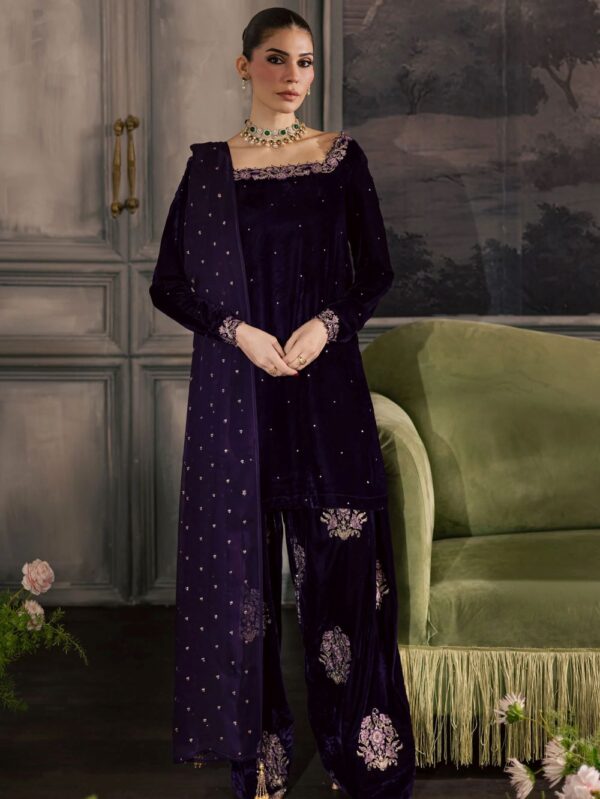 Pakistani Formal dresses in UK online