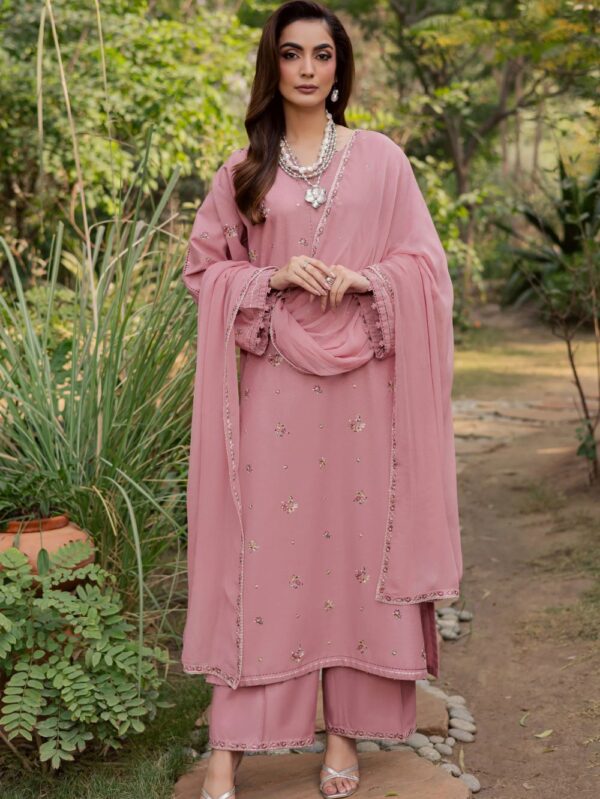 Pakistani Formal dresses in UK online