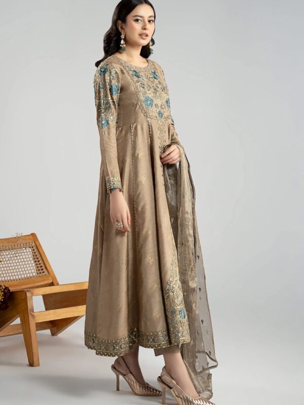 Pakistani Formal dresses by Maria.B in UK online