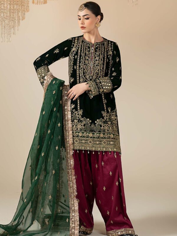 Pakistani Formal dresses in UK online