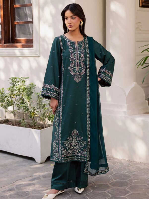 Pakistani Formal dresses in UK online