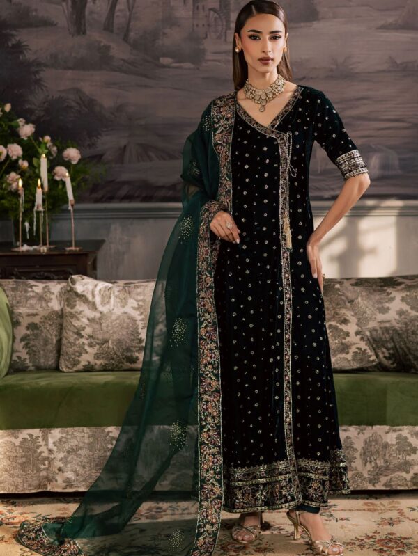 Pakistani Formal dresses in UK online