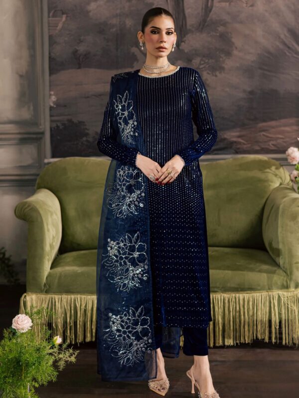 Pakistani Formal dresses in UK online