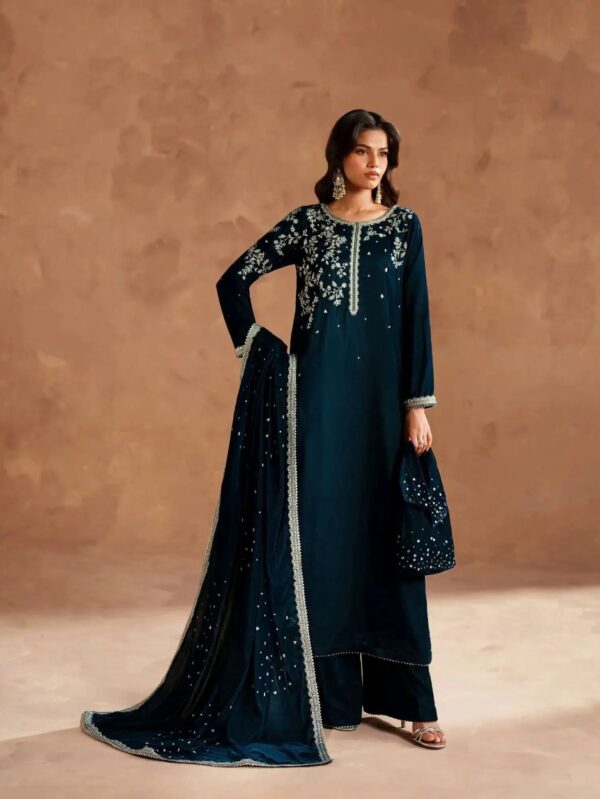 Pakistani Formal dresses in UK online