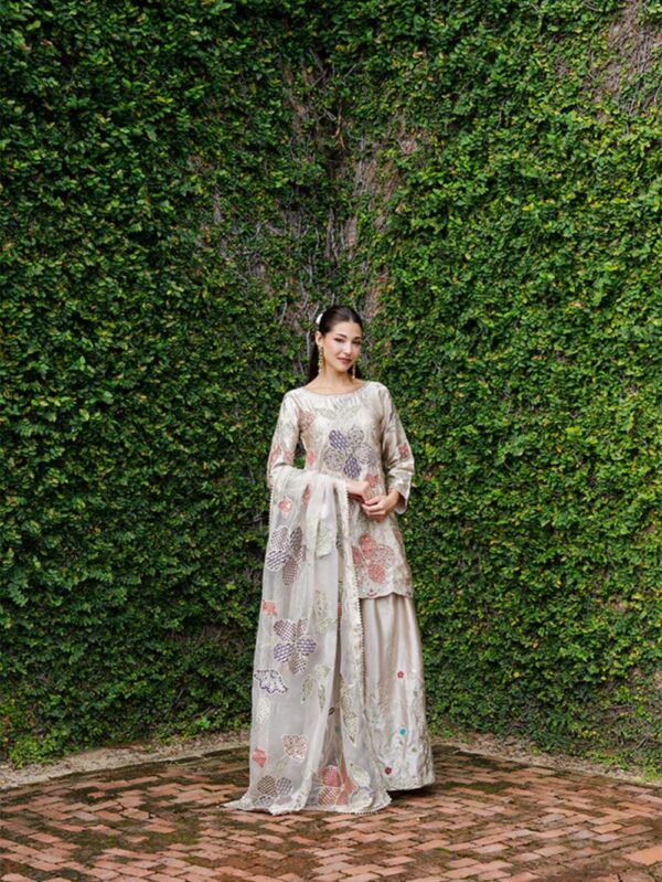 Pakistani Formal dresses by Haseen's in UK online