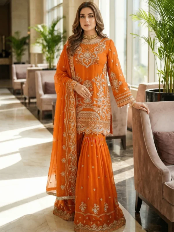 Pakistani Formal dresses in UK online