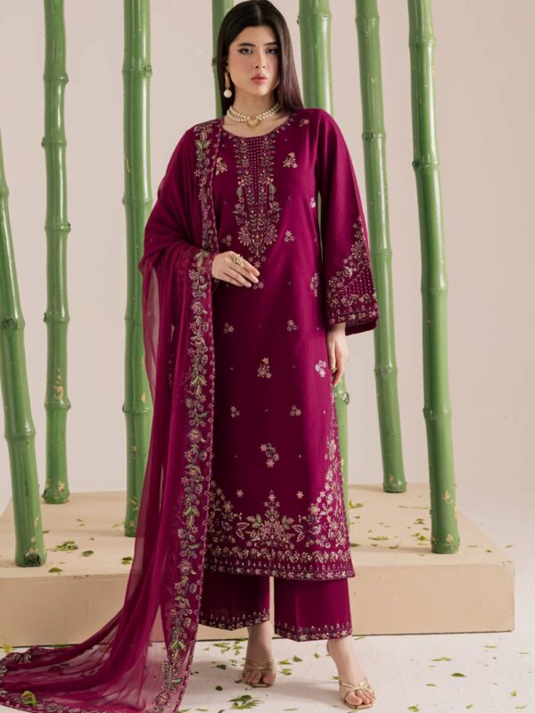 Pakistani Formal dresses in UK online