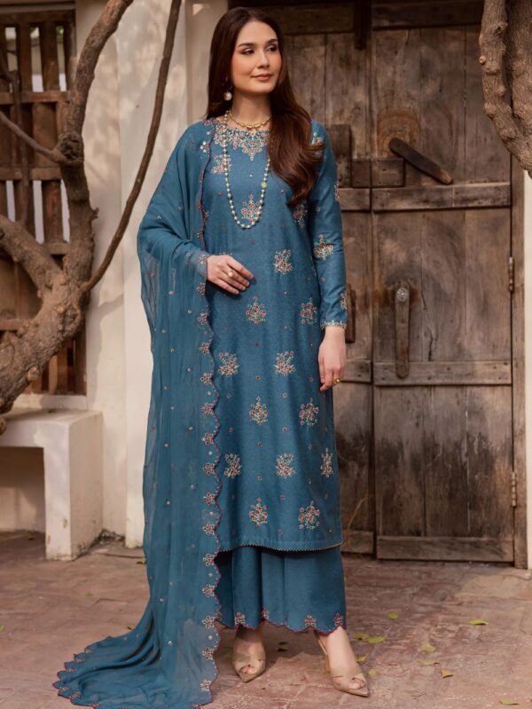 Pakistani Formal dresses in UK online