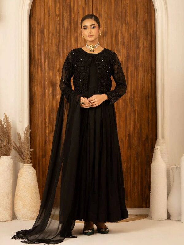 Pakistani Formal dresses in UK online