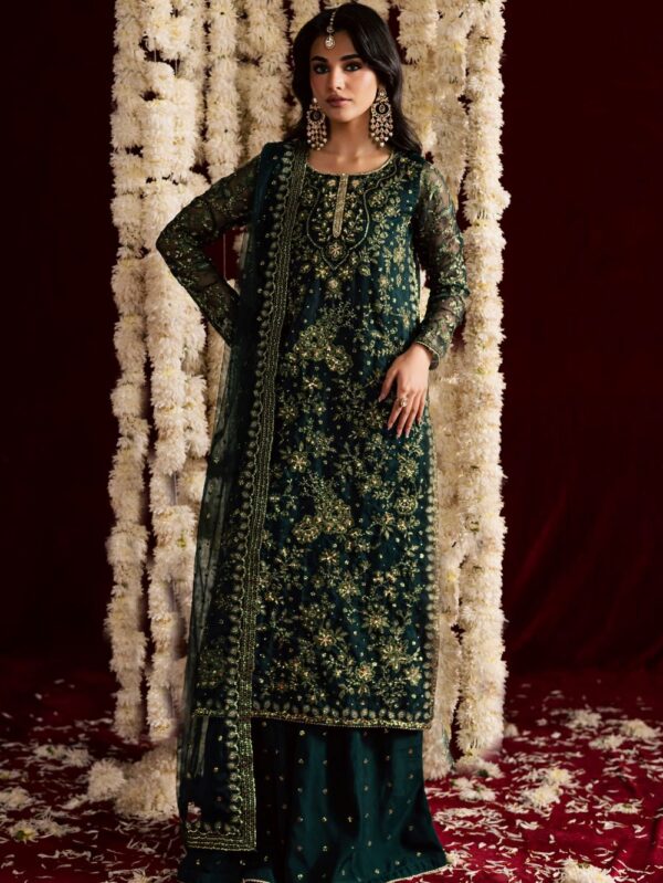 Pakistani Formal dresses in UK online