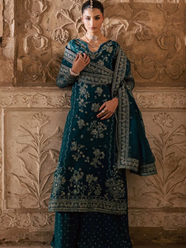 Pakistani Formal dresses in UK online