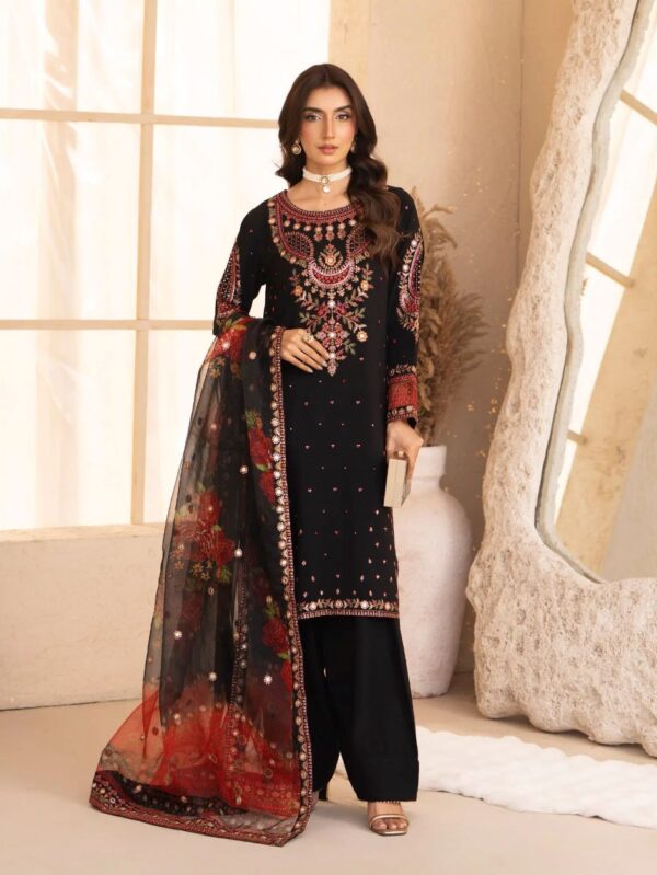 Pakistani Formal dresses in UK online