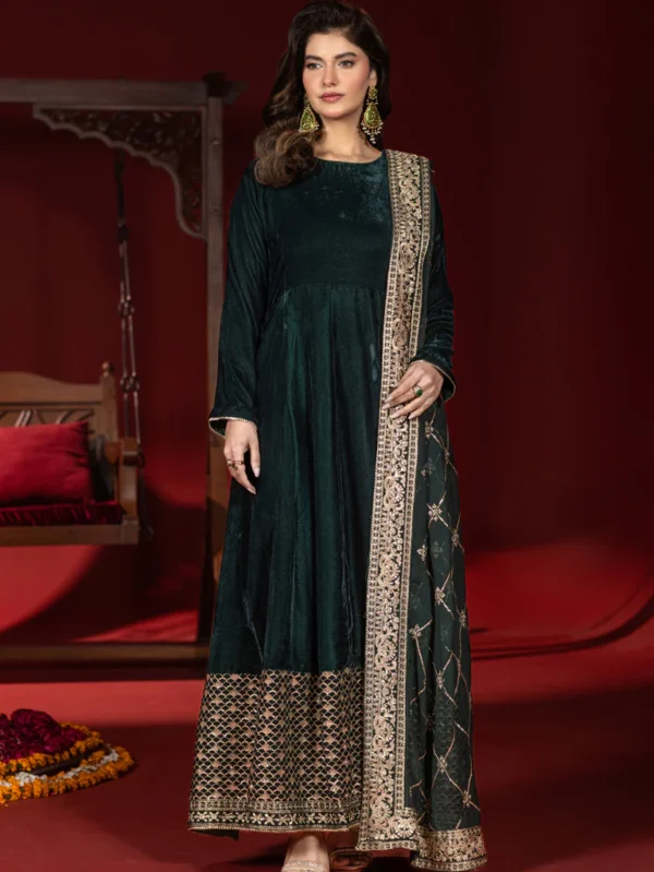Luxury Pakistani embroidered dress WAREESHA - WV01
