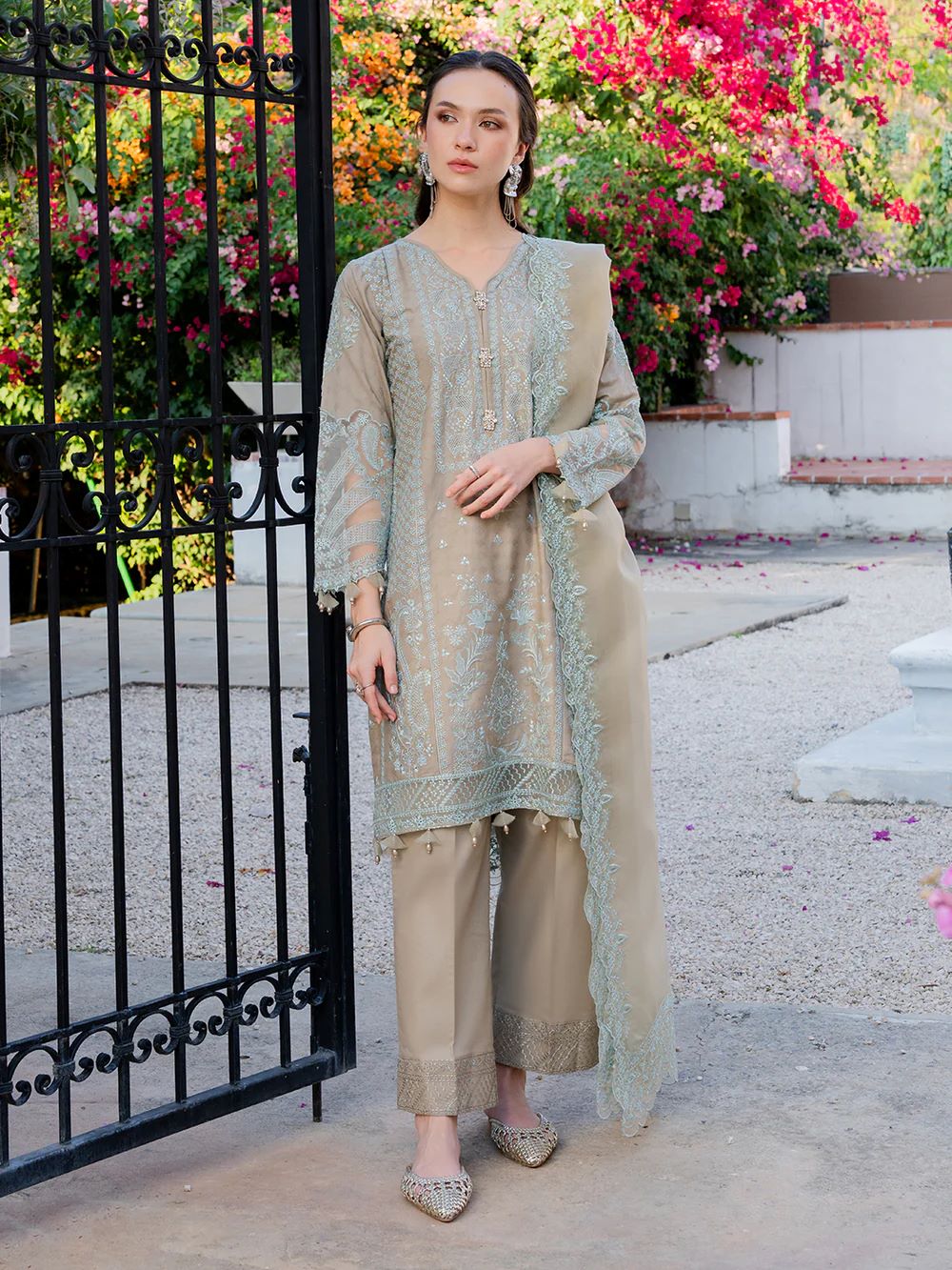 pakistani luxury dresses in uk online