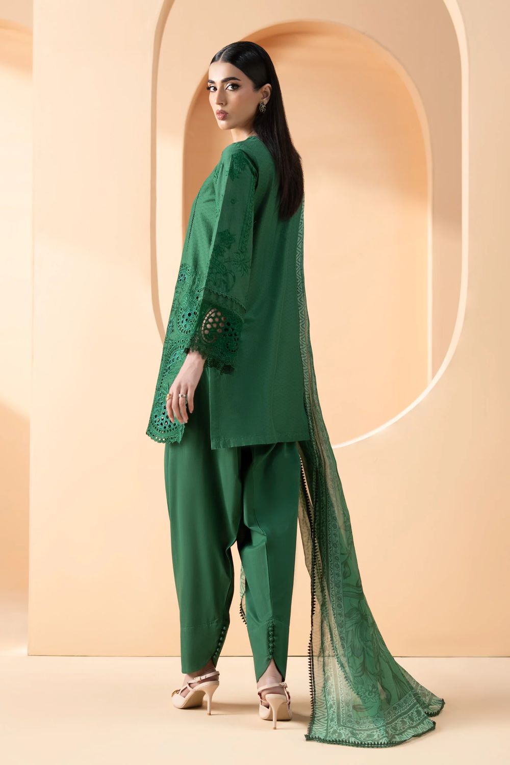 Maria.B |3 Piece Embroidered Dobby Lawn Suit | DW-EF26-02 | Ready to wear - Image 2