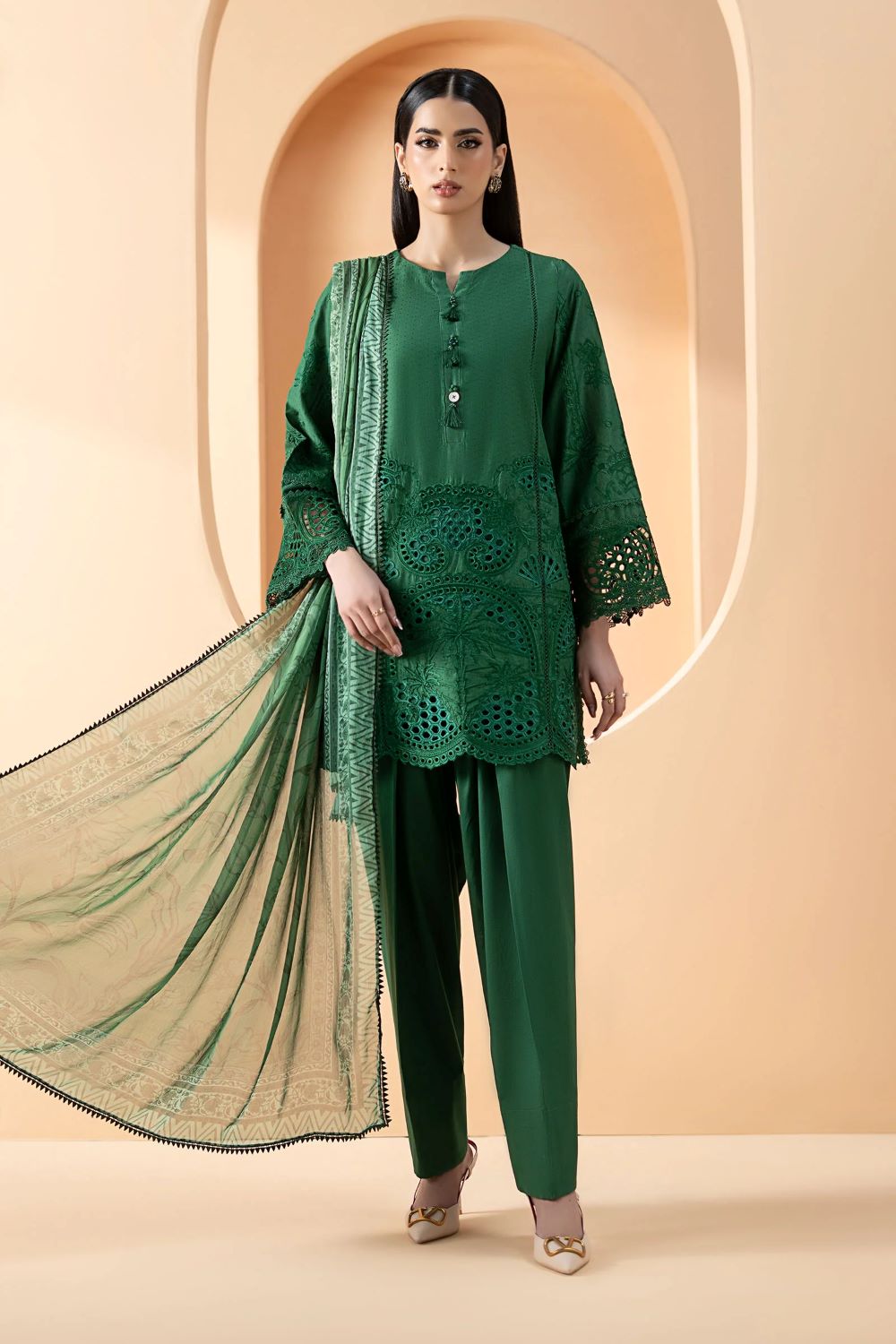 pakistani luxury dresses in uk online