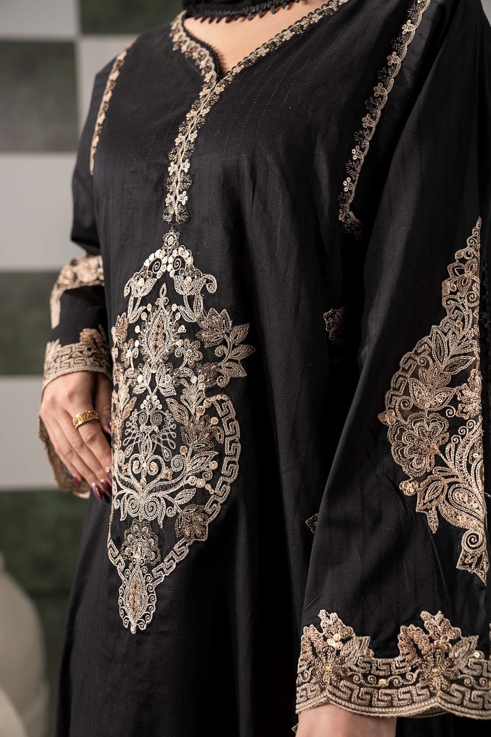 Maria.B |3 Piece Embroidered Dobby Lawn Suit | DW-EF26-20 | Ready to wear - Image 6