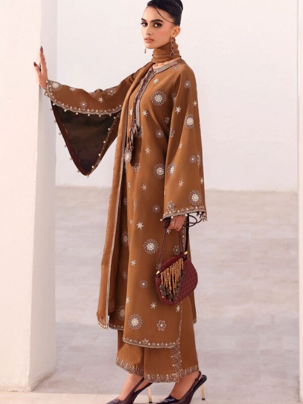 Pakistani Luxury dresses in UK online