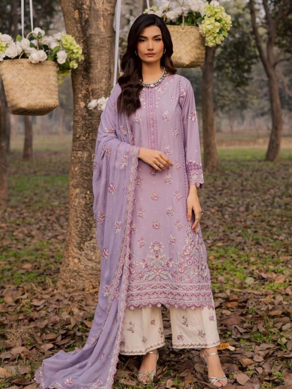 Pakistani Luxury dresses in UK online