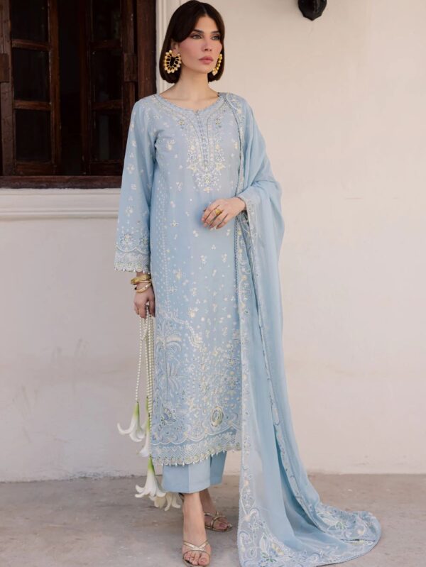 Pakistani Luxury dresses in UK online