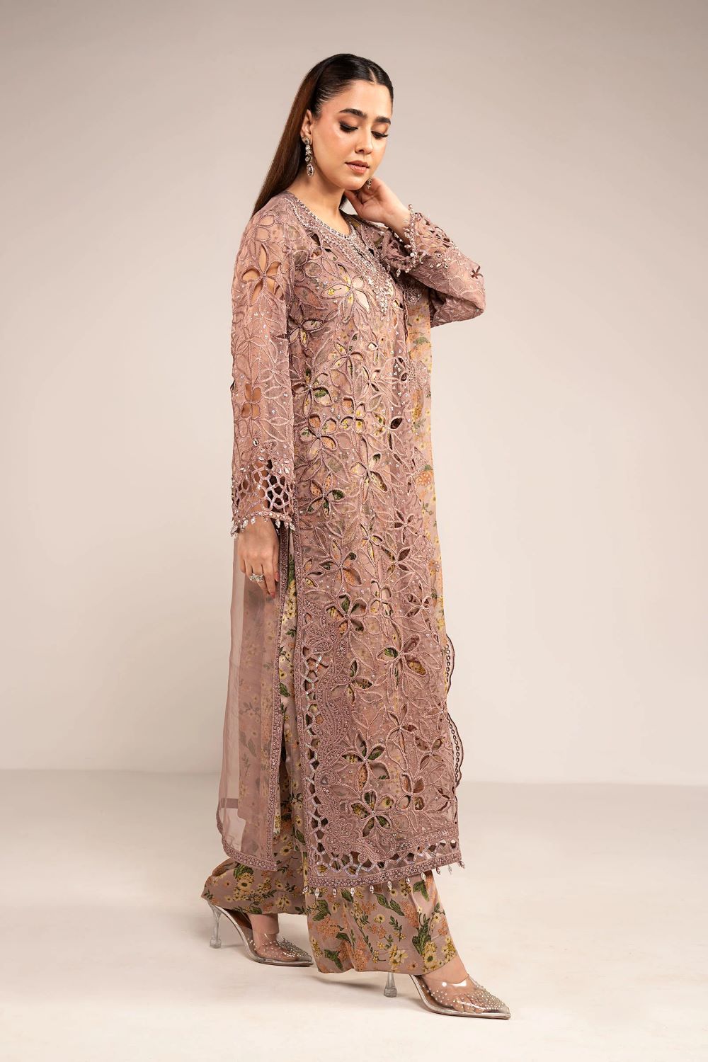 Maria.B | 3 Piece Embroidered Organza Suit | SF-EF26-03 | Ready to wear - Image 7