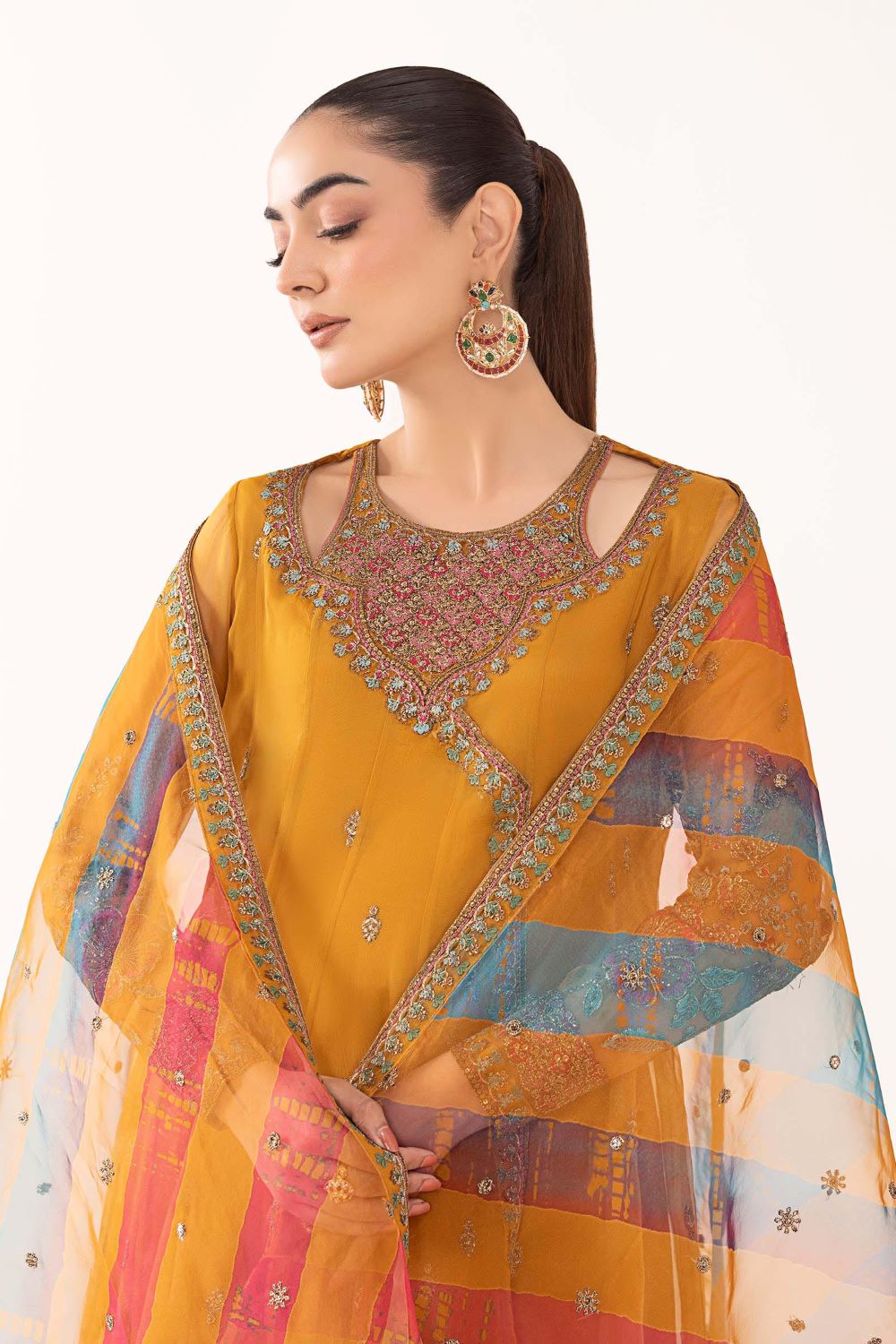 Maria.B | 3 Piece Embroidered Organza Suit | SF-EF26-08 | Ready to wear - Image 2