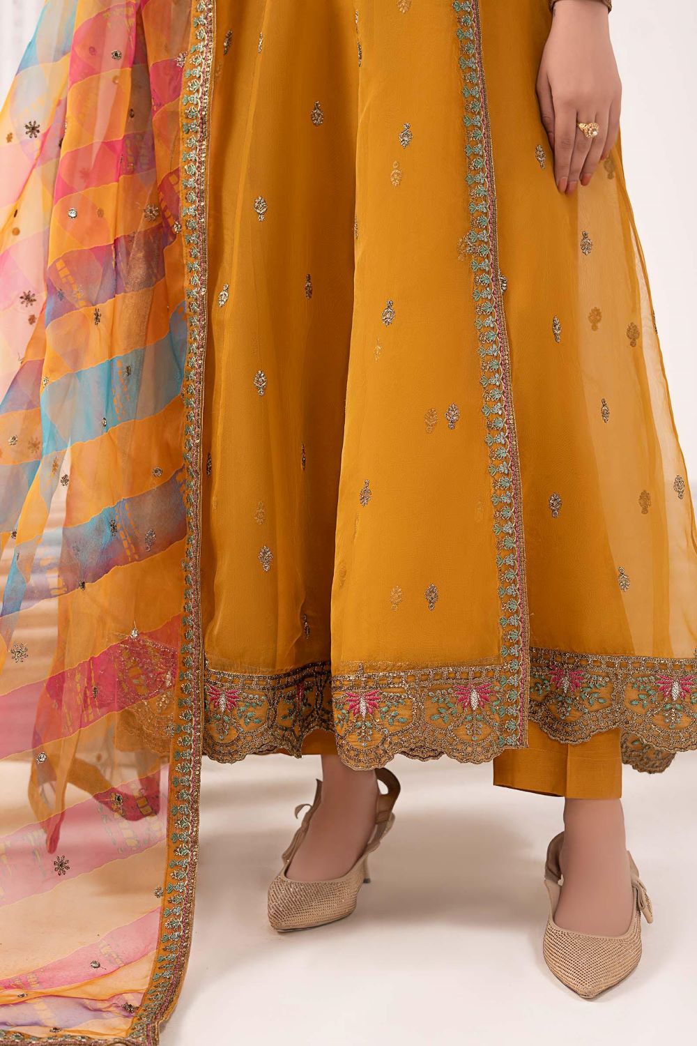 Maria.B | 3 Piece Embroidered Organza Suit | SF-EF26-08 | Ready to wear - Image 6