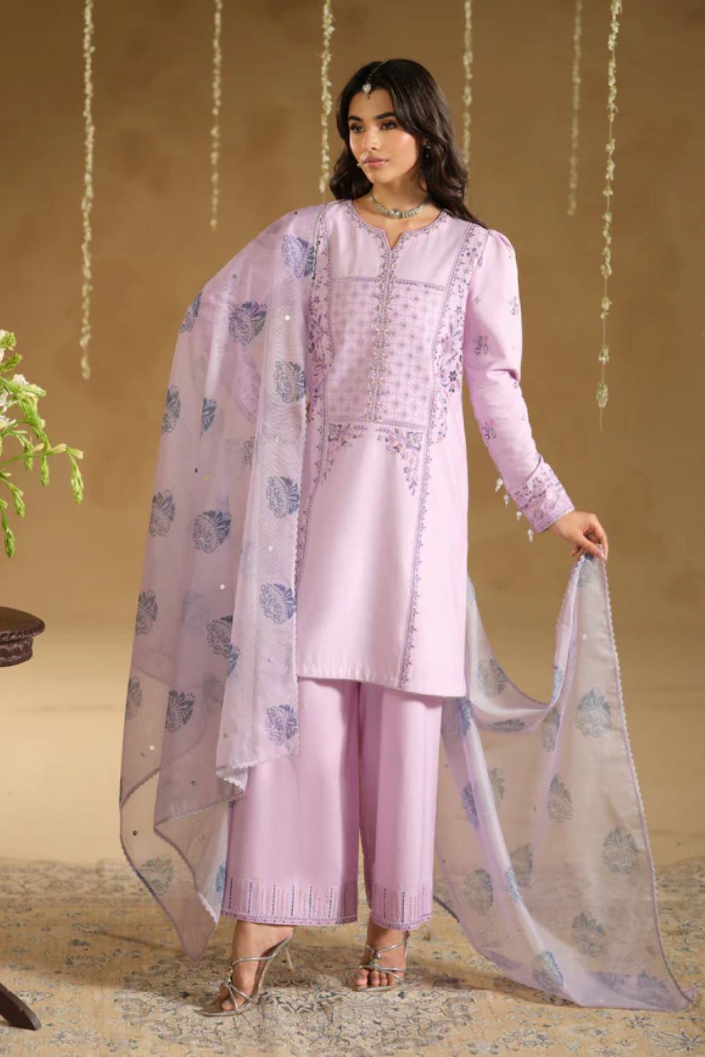 NAQSHI | Zimda- Luxury Pret/ Formal Wear | Ready To Wear - Image 4