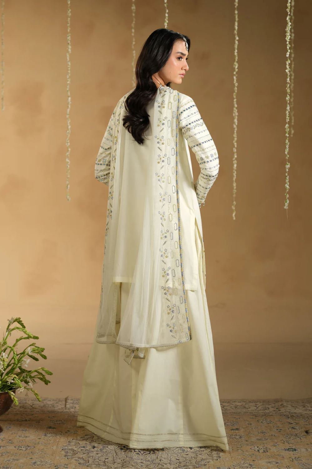 NAQSHI | Konain - Luxury Pret/ Formal Wear | Ready To Wear - Image 3