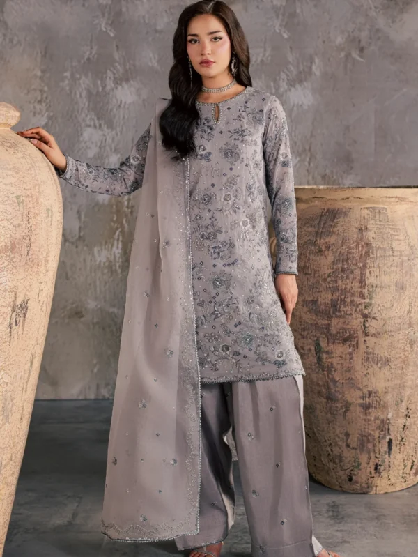 Luxury Pakistani Formals Dresses