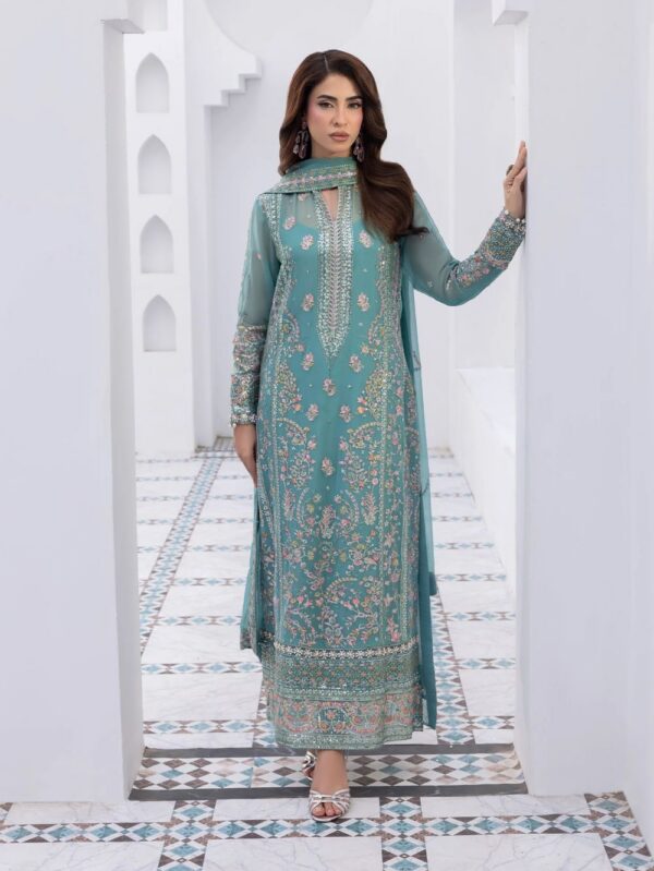 Pakistani Luxury dresses Festive collection in UK online