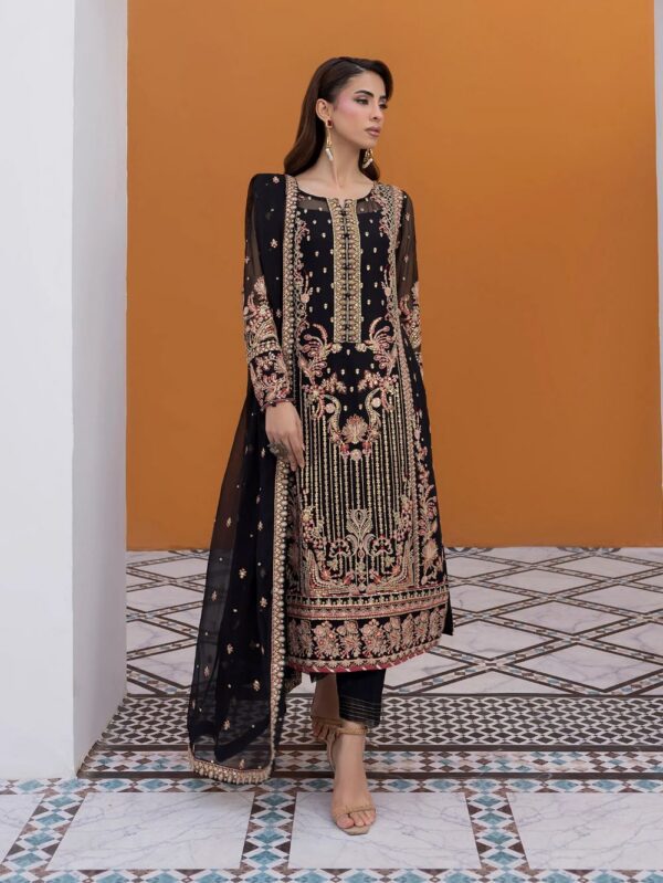 Pakistani Luxury dresses Festive collection in UK online