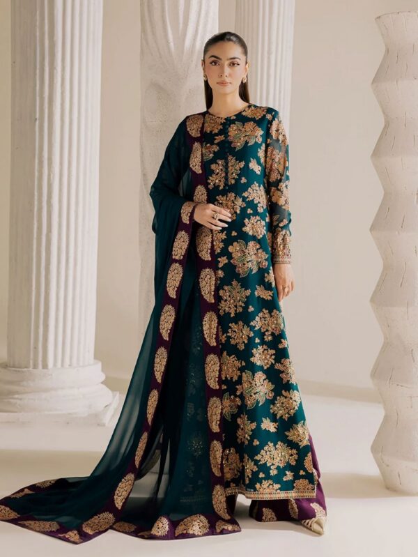 Pakistani Luxury dresses Festive collection in UK online