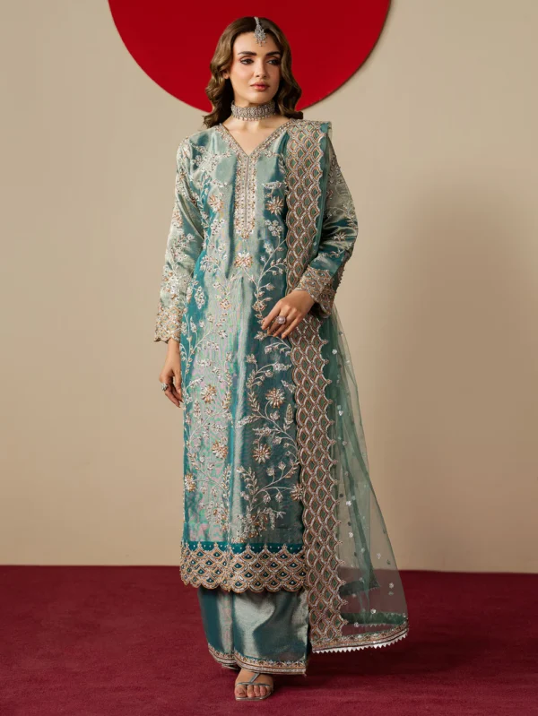 Pakistani Luxury dresses Festive collection in UK online