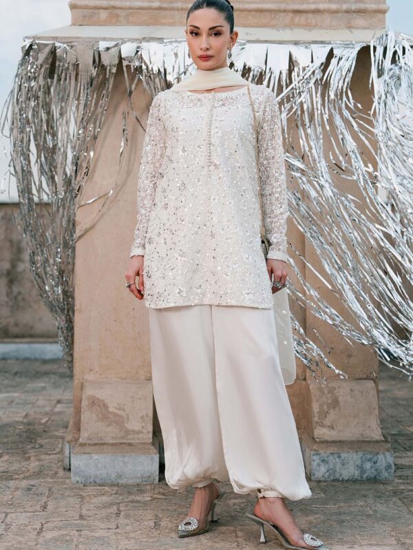Pakistani Luxury dresses Maria. B Festive collection in UK online