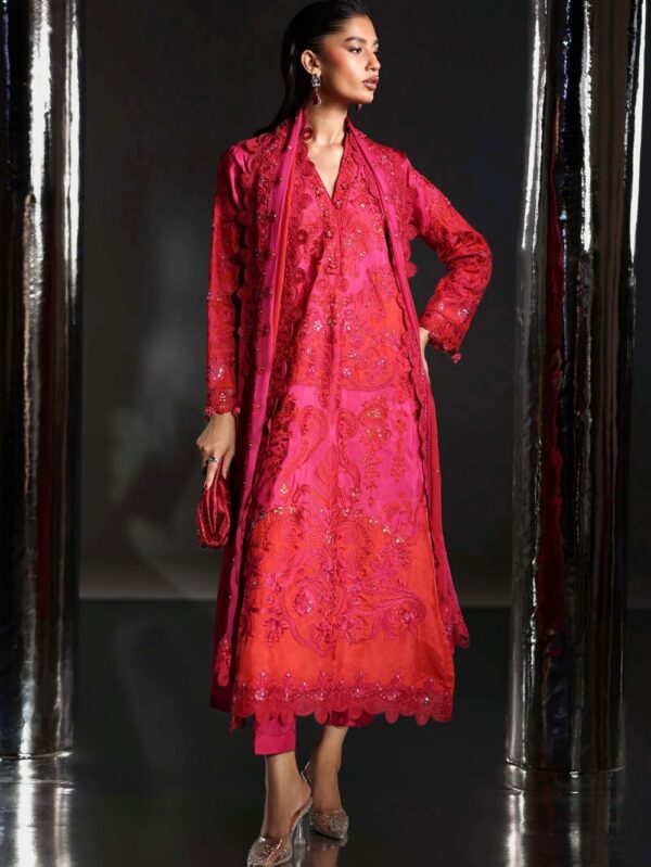 Pakistani Luxury dresses Festive collection in UK online
