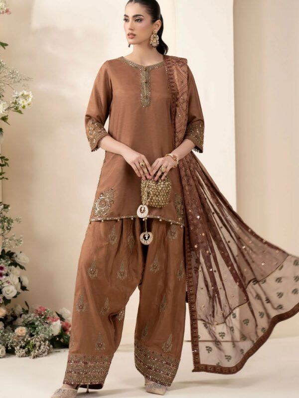 Pakistani Luxury dresses Maria. B Festive collection in UK online