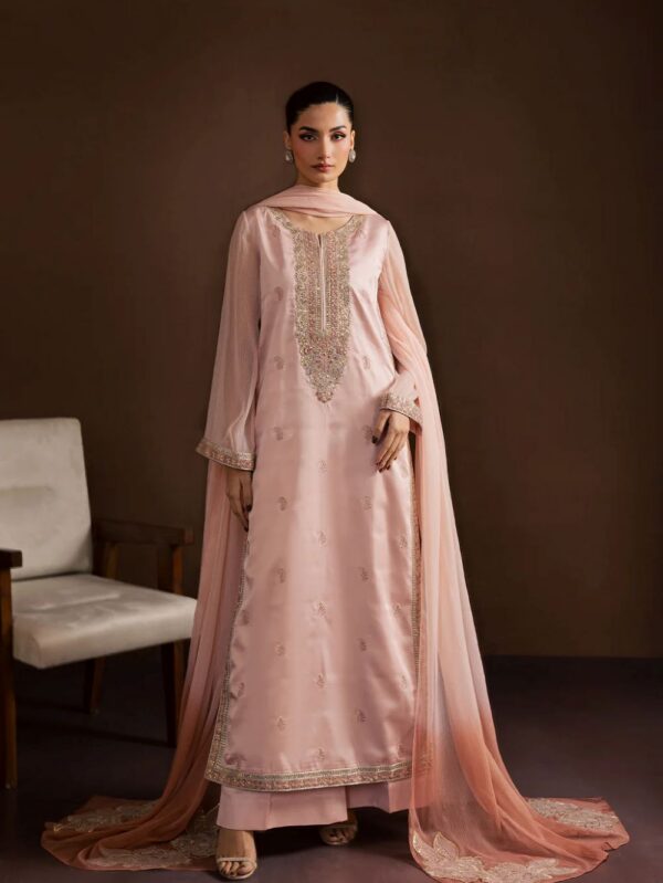 Pakistani Luxury dresses Festive collection in UK online