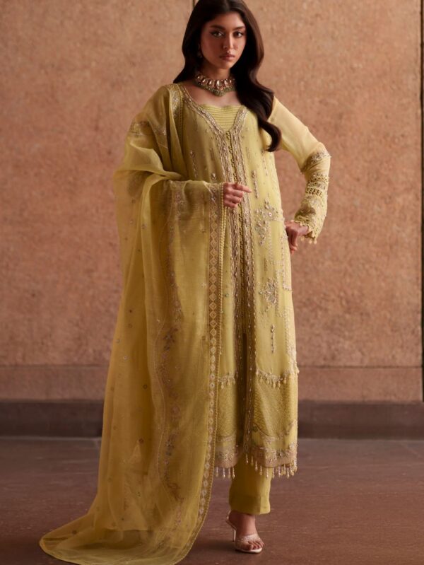 Pakistani Luxury dresses Festive collection in UK online